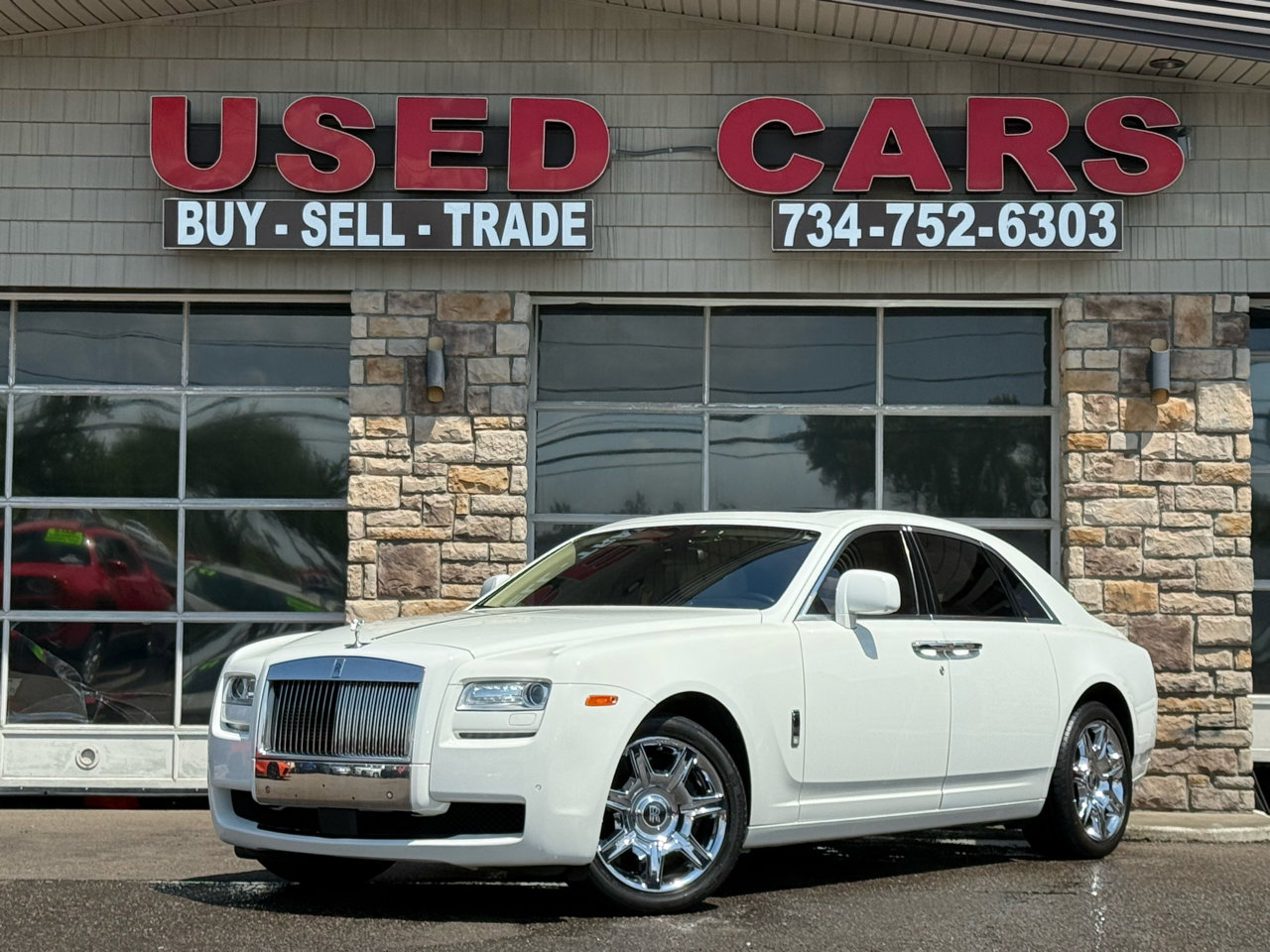 Used 2011 Rolls-Royce Ghost image 1