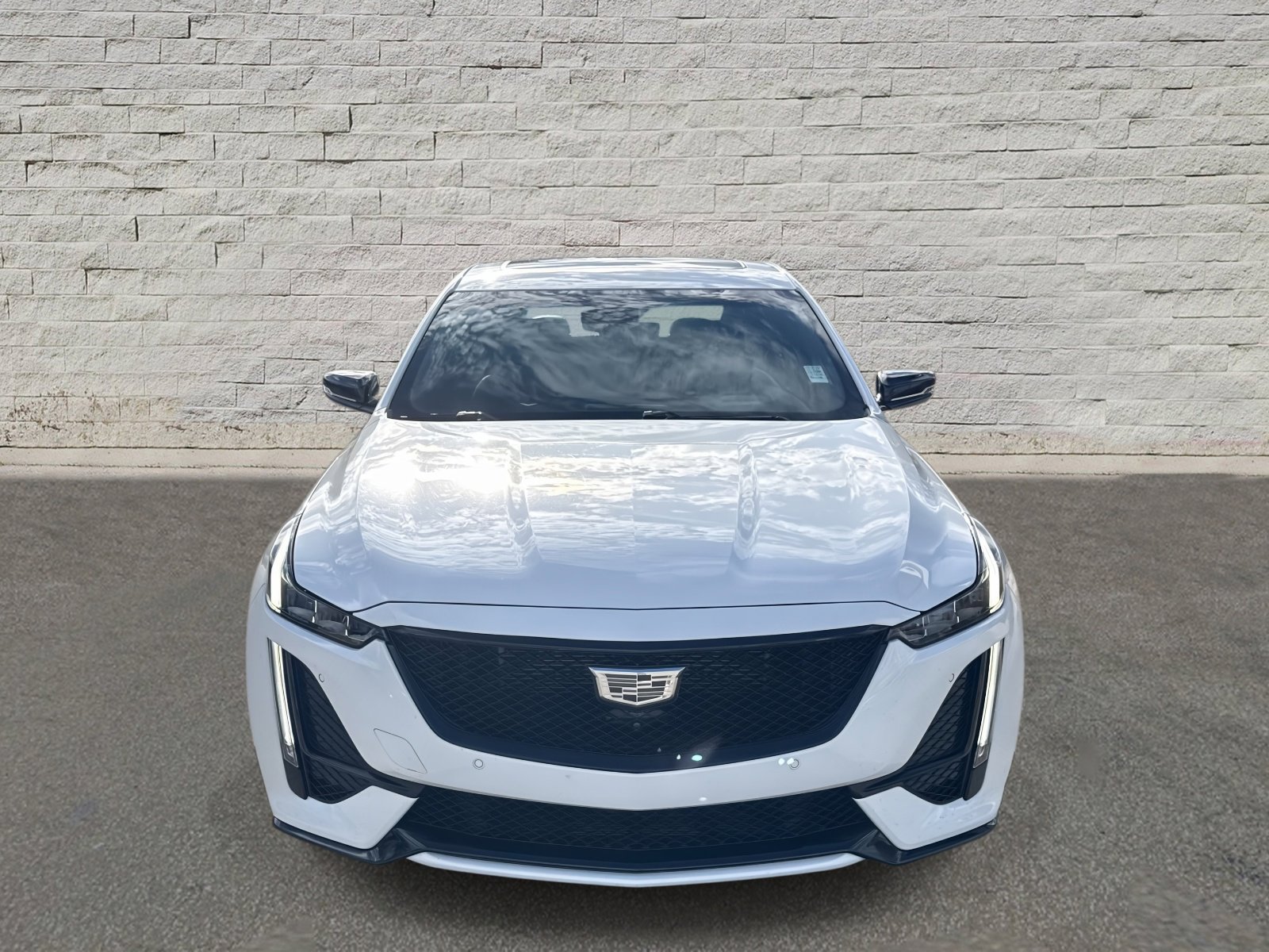 Certified 2023 Cadillac CT5 V w/ Premium Package image 2