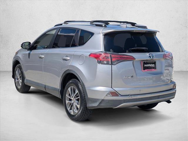 Used 2018 Toyota RAV4 XLE AWD/4WD image 8