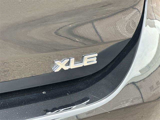 Used 2022 Toyota Highlander XLE image 31