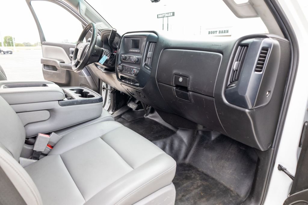 Used 2017 Chevrolet Silverado 3500 W/T image 14