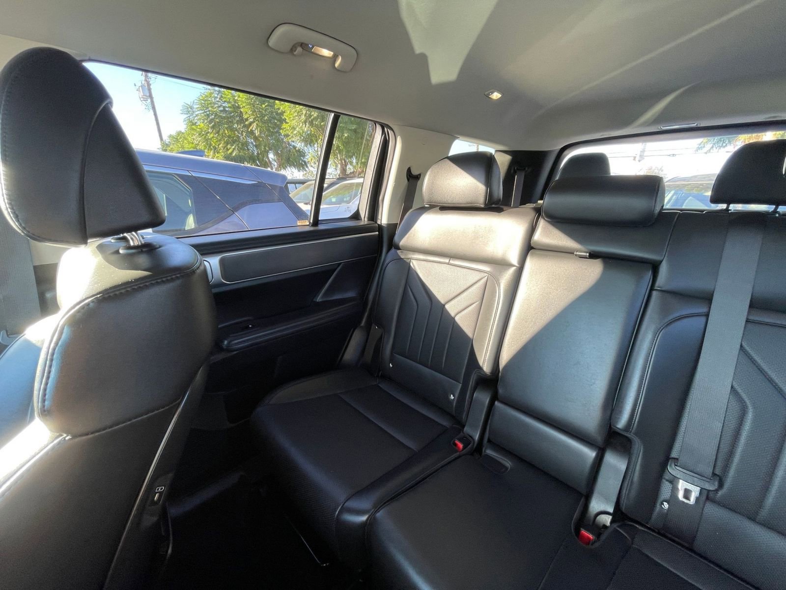 Used 2025 Hyundai Santa Fe SEL image 39