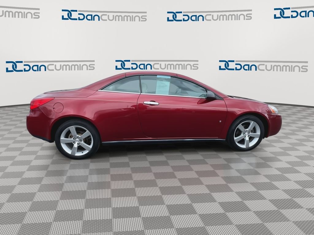 Used 2009 Pontiac G6 GT w/ Premium Package image 9