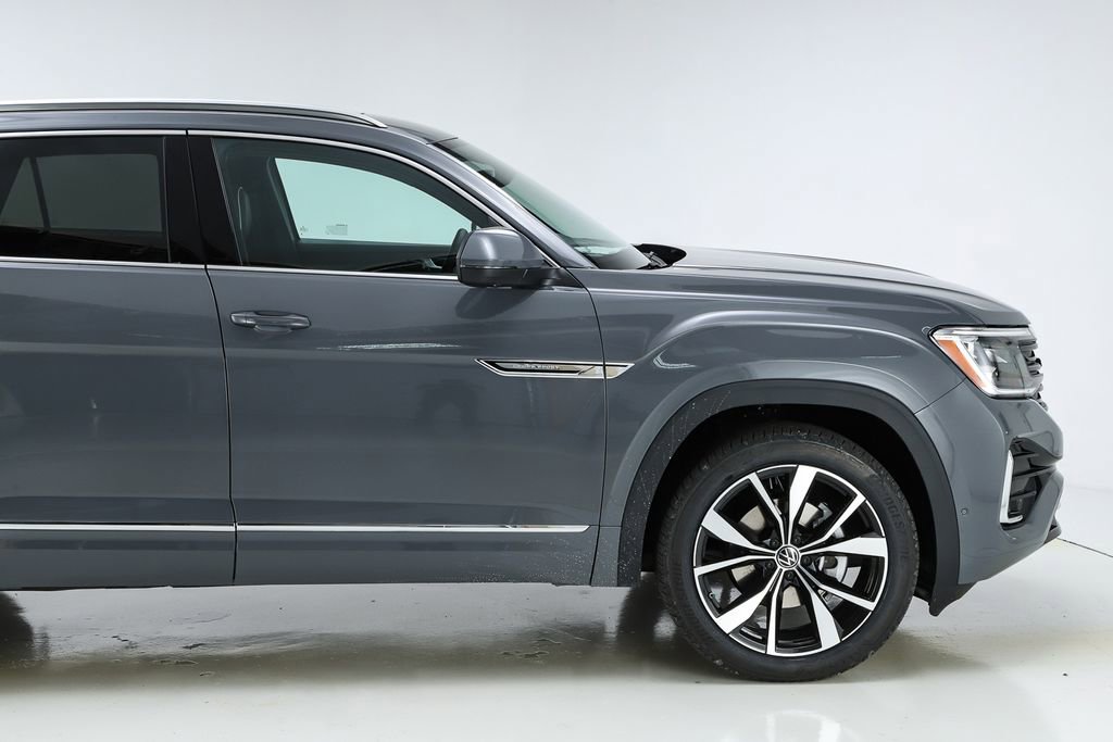 New 2026 Volkswagen Atlas Cross Sport SEL Premium R-Line image 12