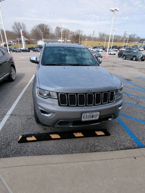 Used 2020 Jeep Grand Cherokee Limited w/ Luxury Group II AWD/4WD image 8