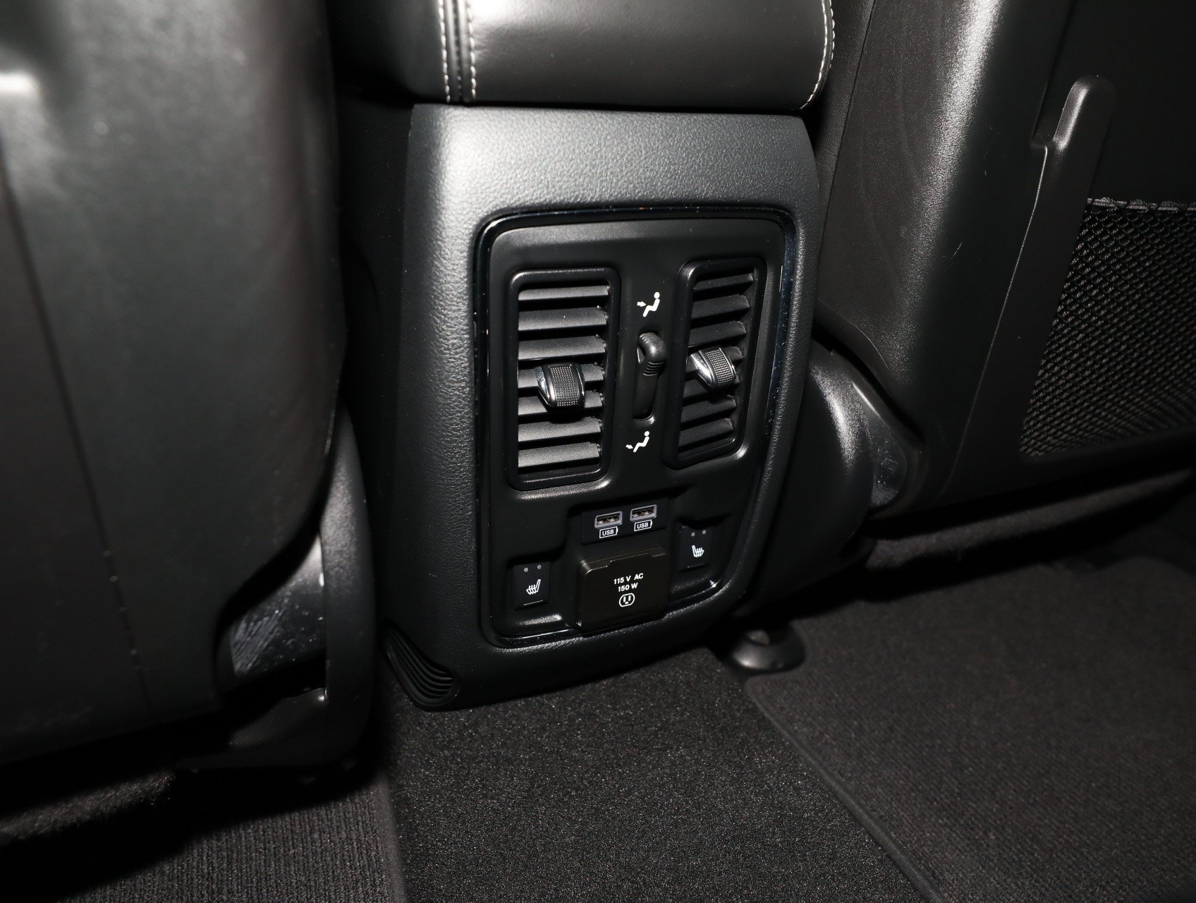 Used 2019 Jeep Grand Cherokee SRT AWD/4WD image 48