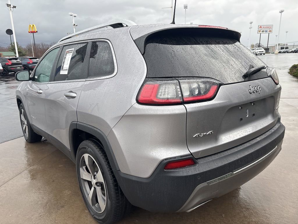 Used 2019 Jeep Cherokee Limited image 8