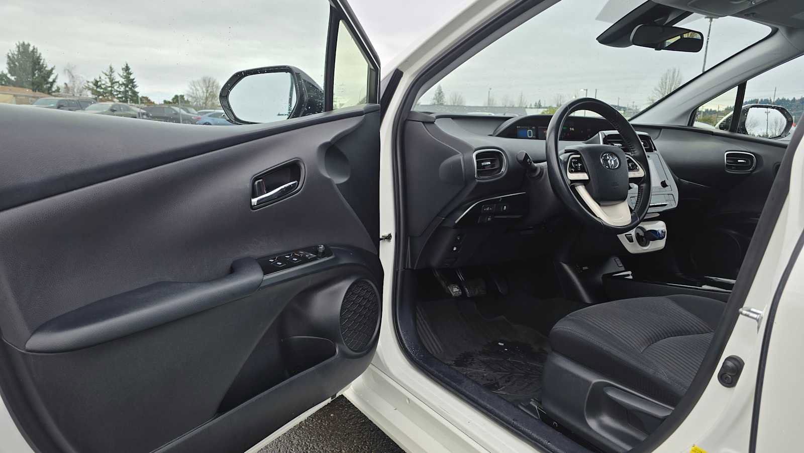 Certified 2018 Toyota Prius Prime Plus image 21