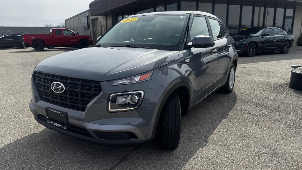 Used 2021 Hyundai Venue SE FWD image 3