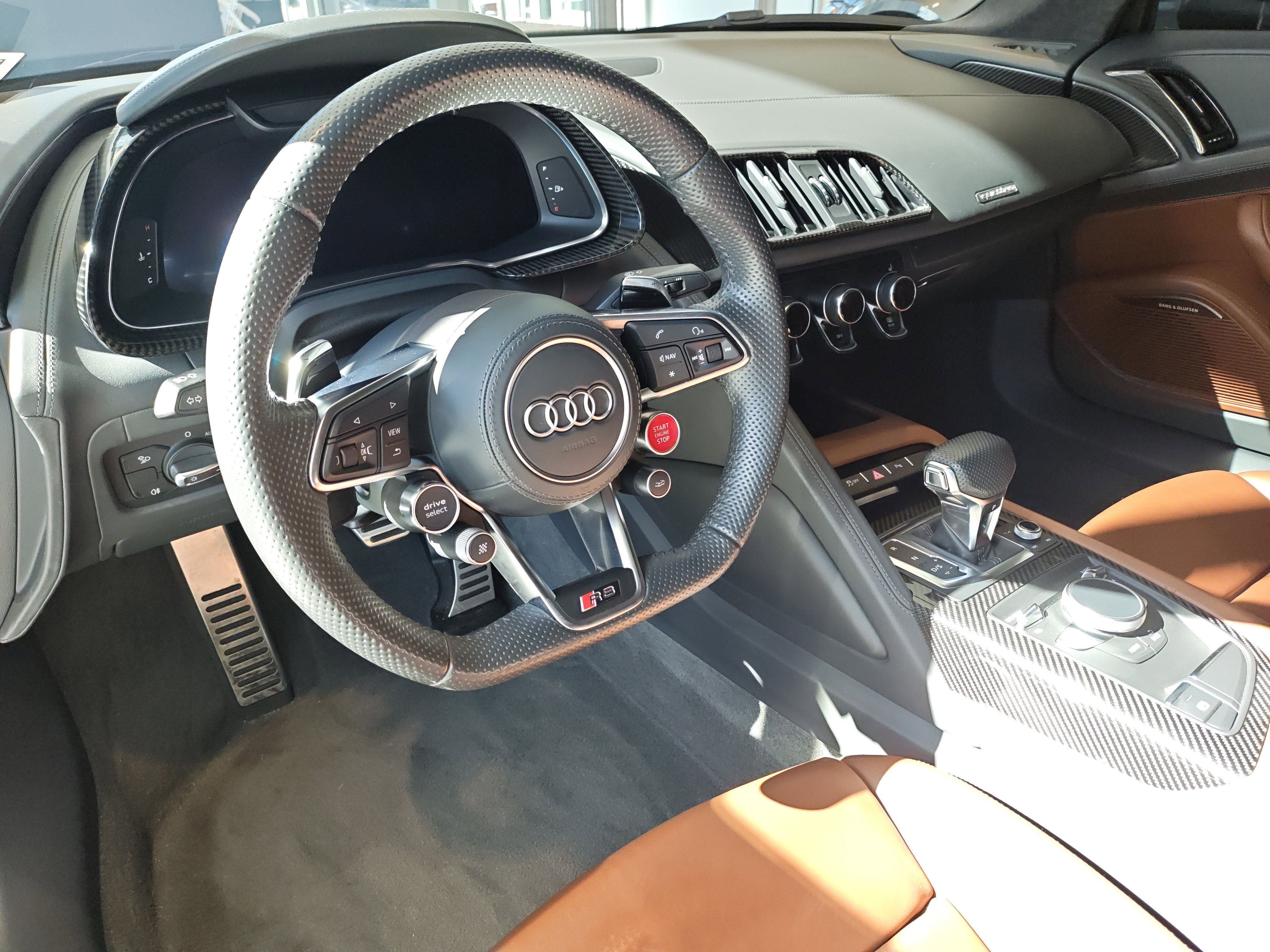 Used 2018 Audi R8 V10 plus image 18