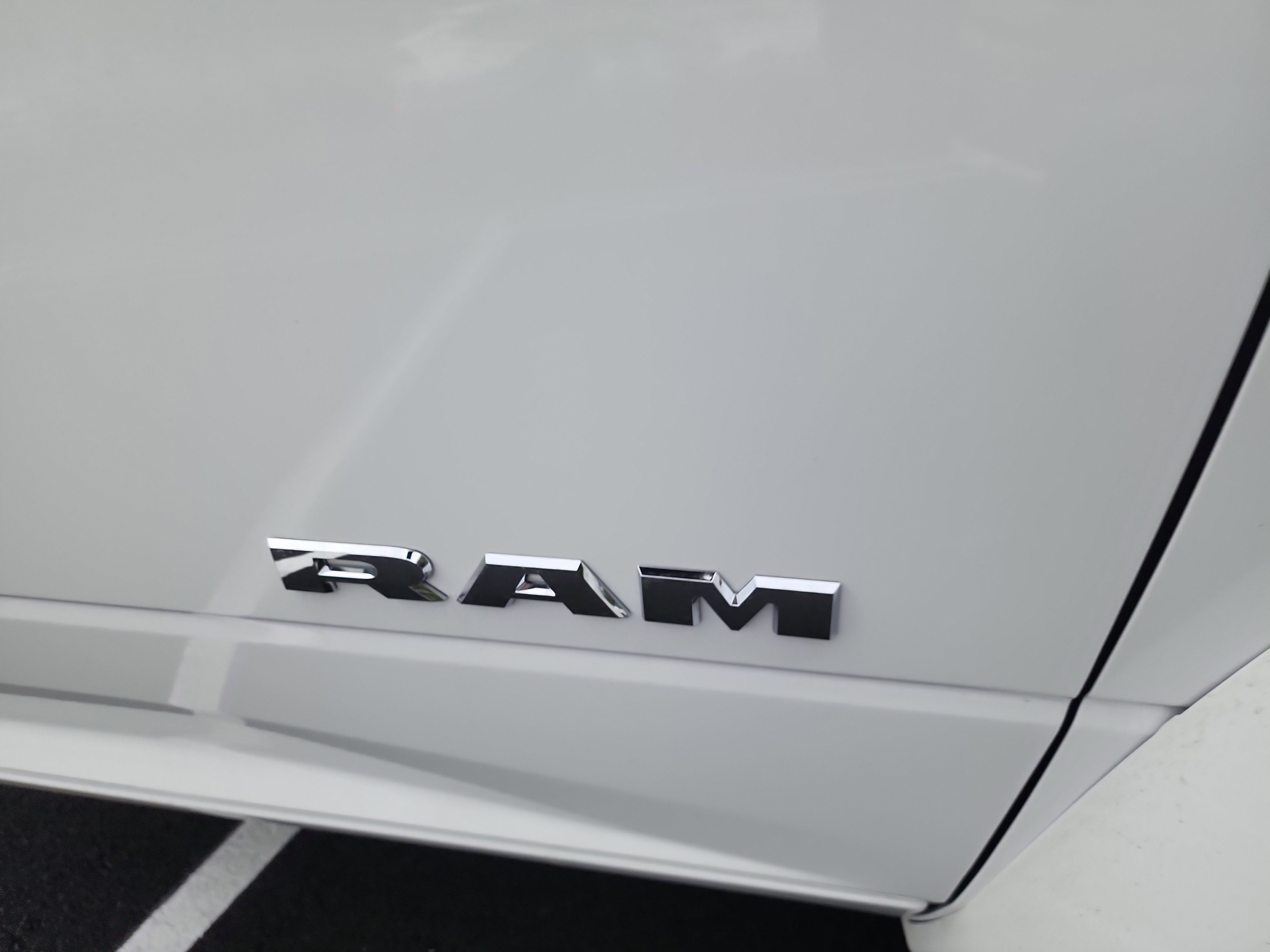 New 2026 RAM 5500 4x4 Crew Cab image 24