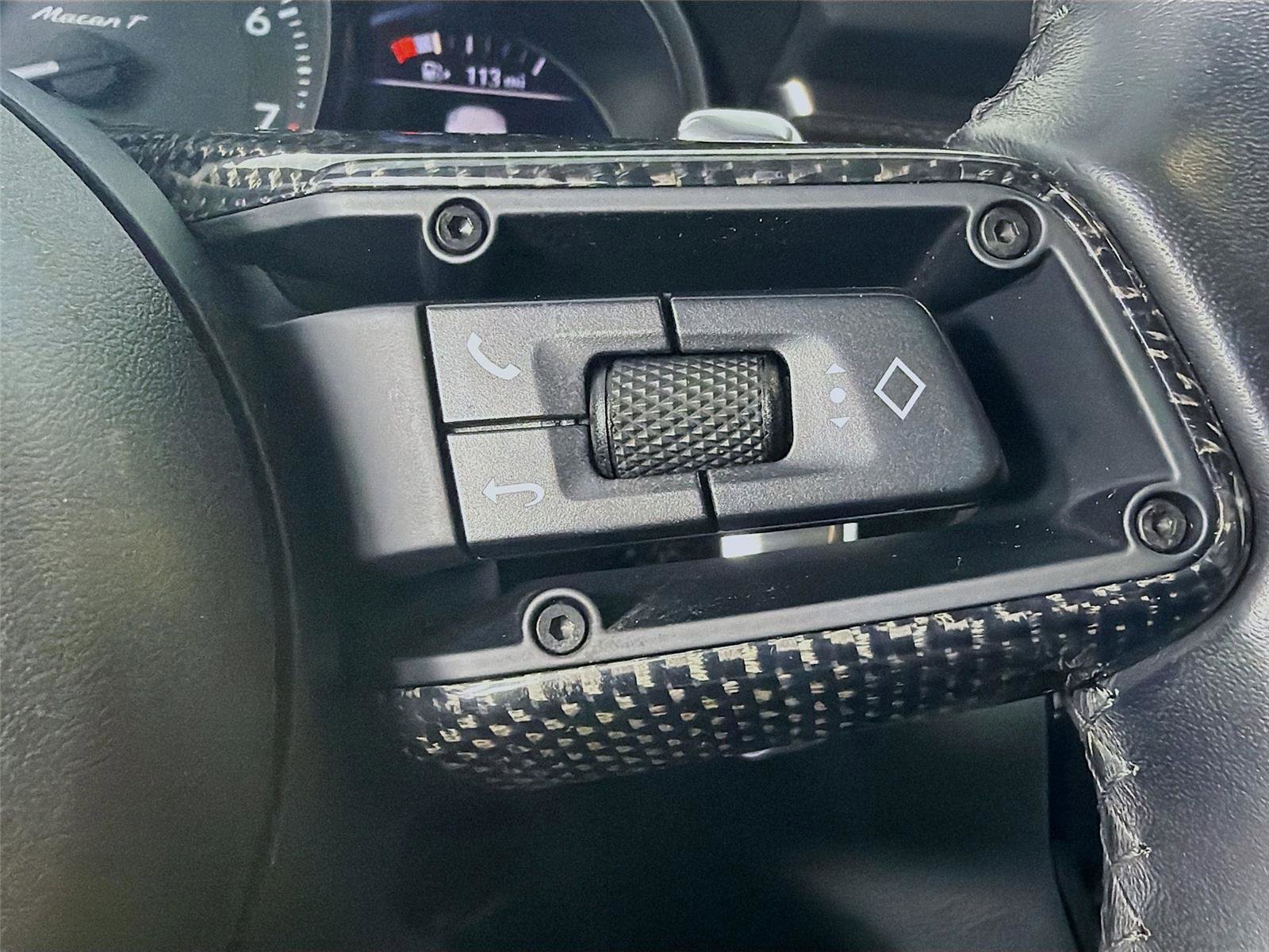 Certified 2024 Porsche Macan Turbo image 22