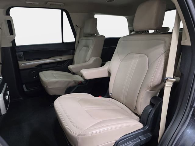 Used 2024 Ford Expedition Limited AWD/4WD image 13