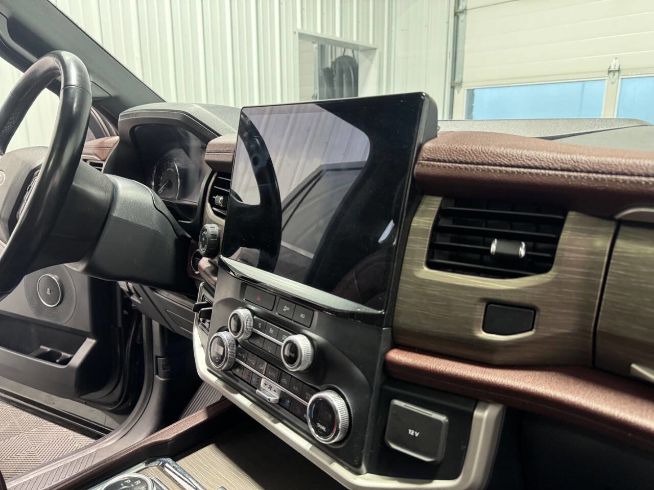 Used 2022 Ford Expedition Max Limited AWD/4WD image 26