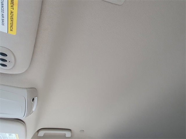 Used 2019 Lincoln Nautilus Select image 32