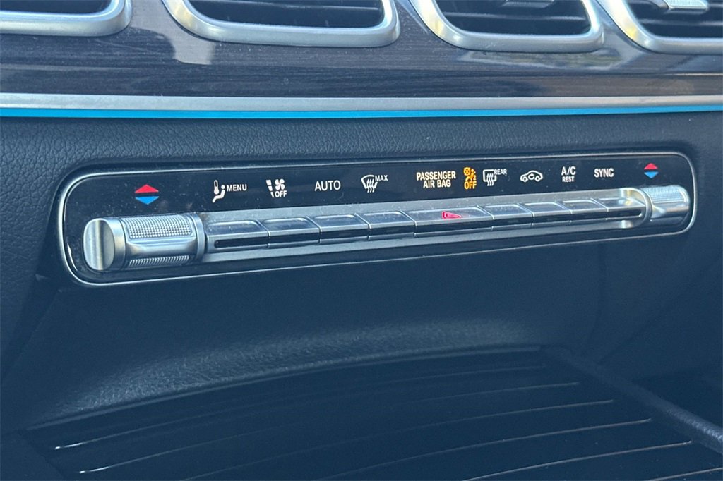 Used 2022 Mercedes-Benz GLS 450 4MATIC image 23