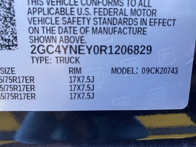 Used 2024 Chevrolet Silverado 2500 LT w/ Convenience Package image 26