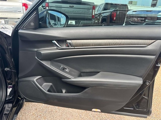 Used 2022 Honda Accord EX-L image 16