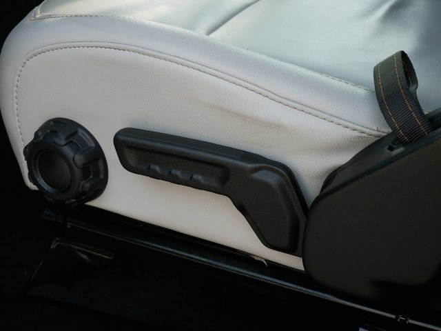 Used 2022 Jeep Wrangler Unlimited Sahara image 13