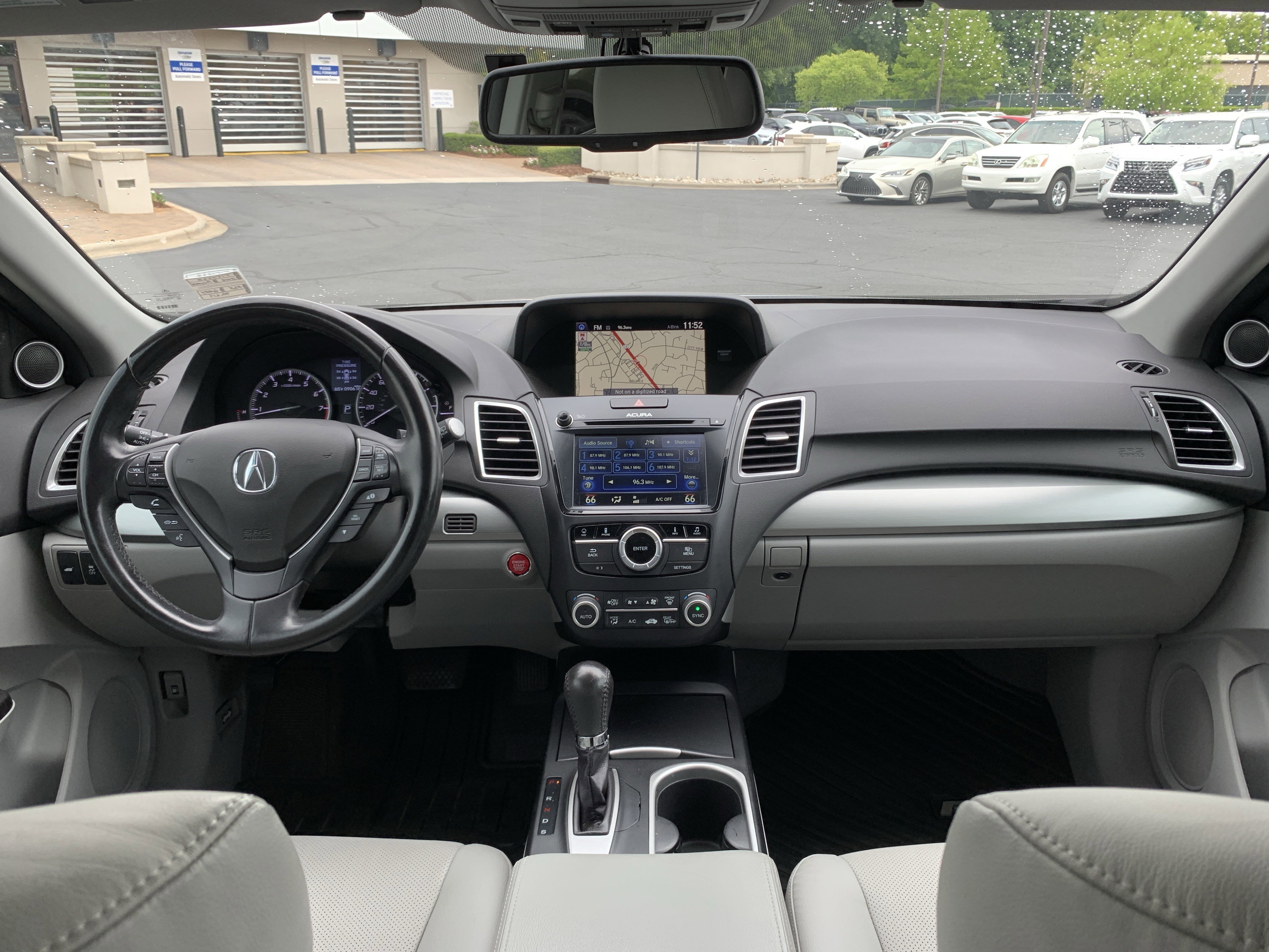 Used 2018 Acura RDX FWD w/ Technology Package image 30