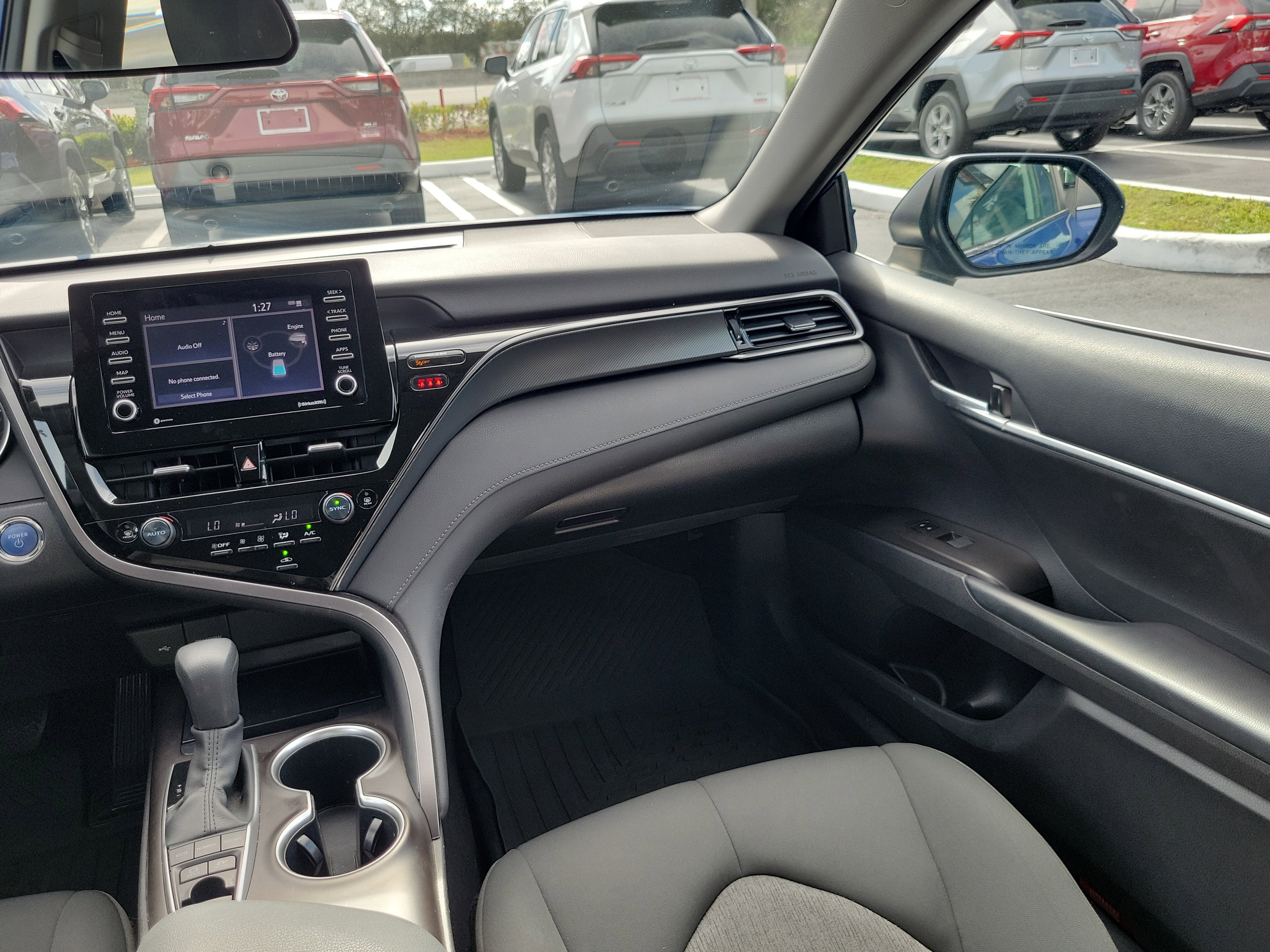 Used 2023 Toyota Camry LE image 17