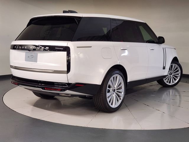 New 2026 Land Rover Range Rover Long Wheelbase SE AWD/4WD image 2