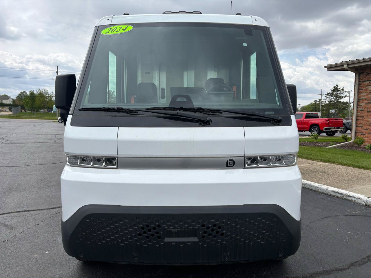 Used 2024 Chevrolet Brightdrop 600 w/ Battery Pack, Max Range AWD/4WD image 8