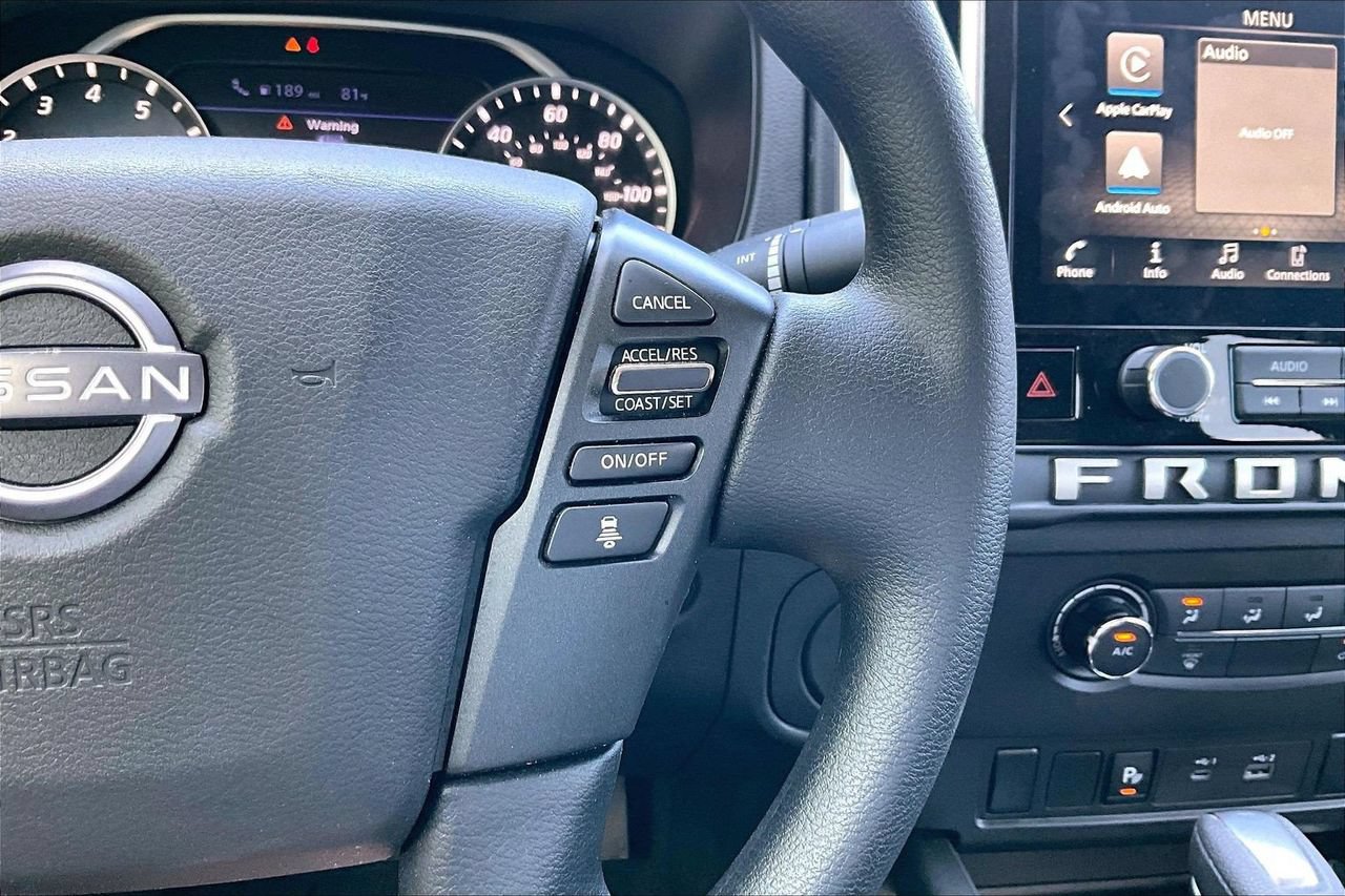 Used 2025 Nissan Frontier SV RWD image 27