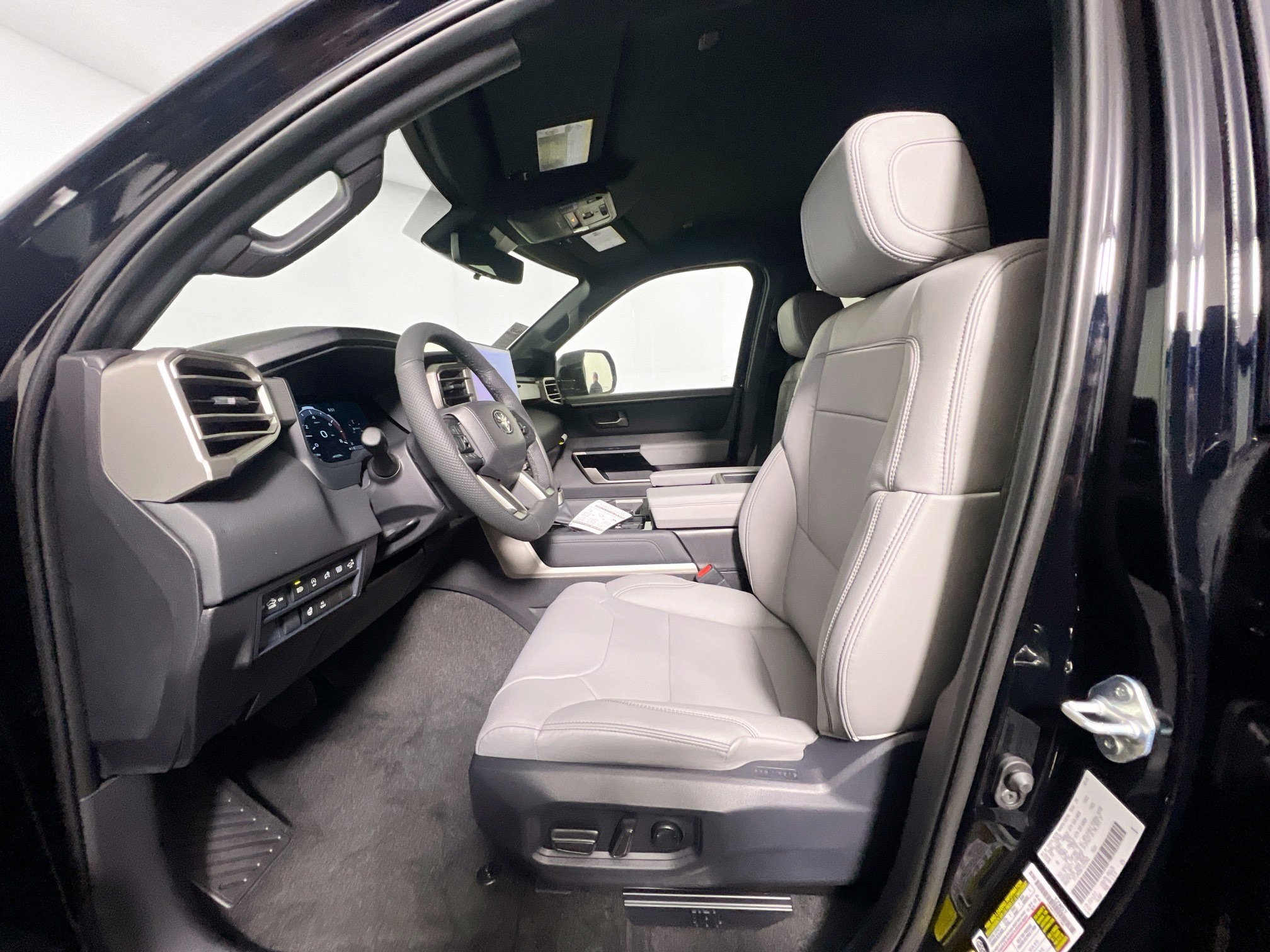 New 2026 Toyota Tundra Limited image 14