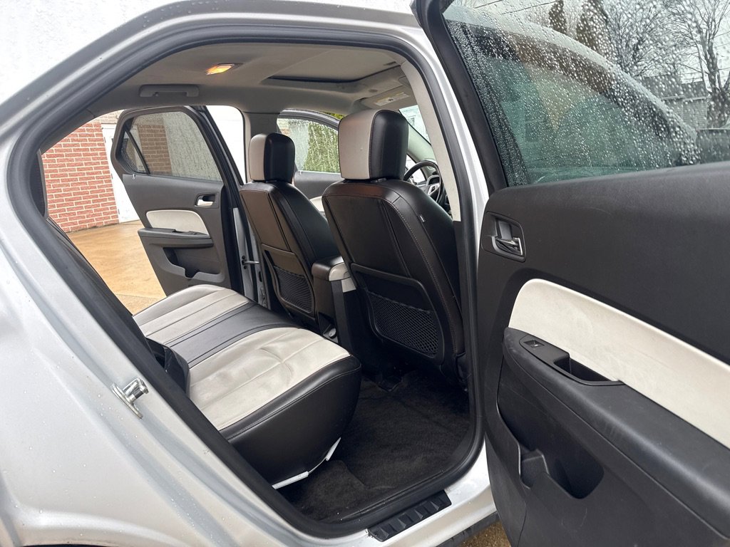 Used 2010 Chevrolet Equinox LTZ AWD/4WD image 12