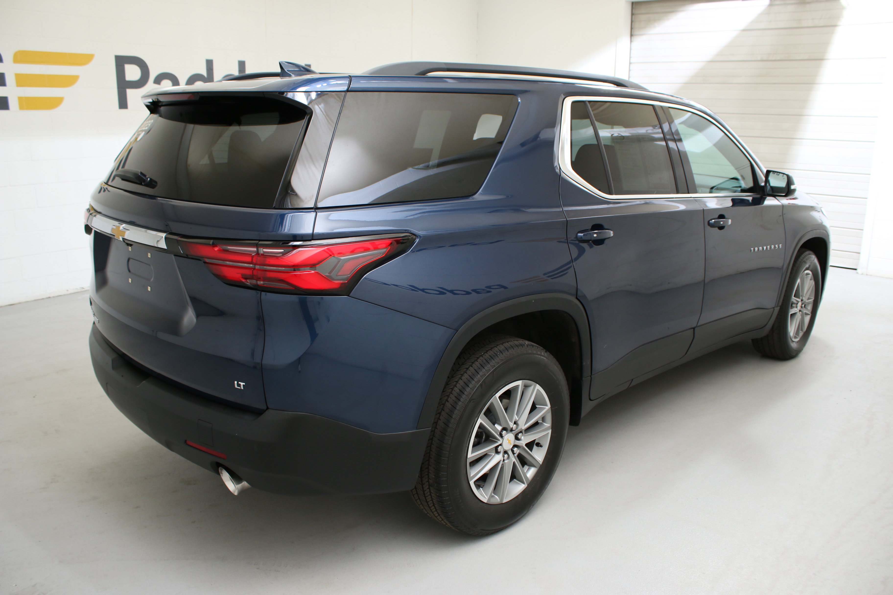 Certified 2023 Chevrolet Traverse LT w/ LPO, Floor Liner Package AWD/4WD image 9