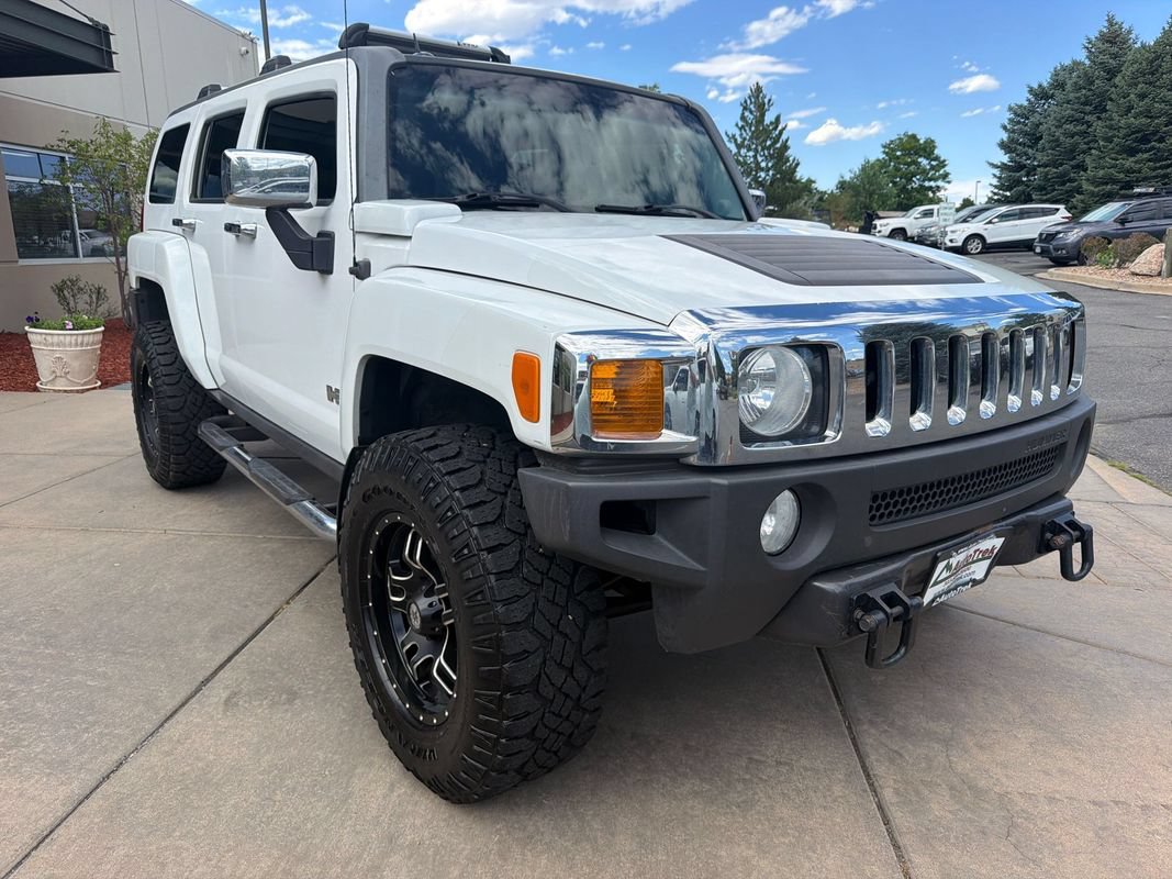 Used 2006 HUMMER H3 w/ Chrome Appearance Package AWD/4WD image 4