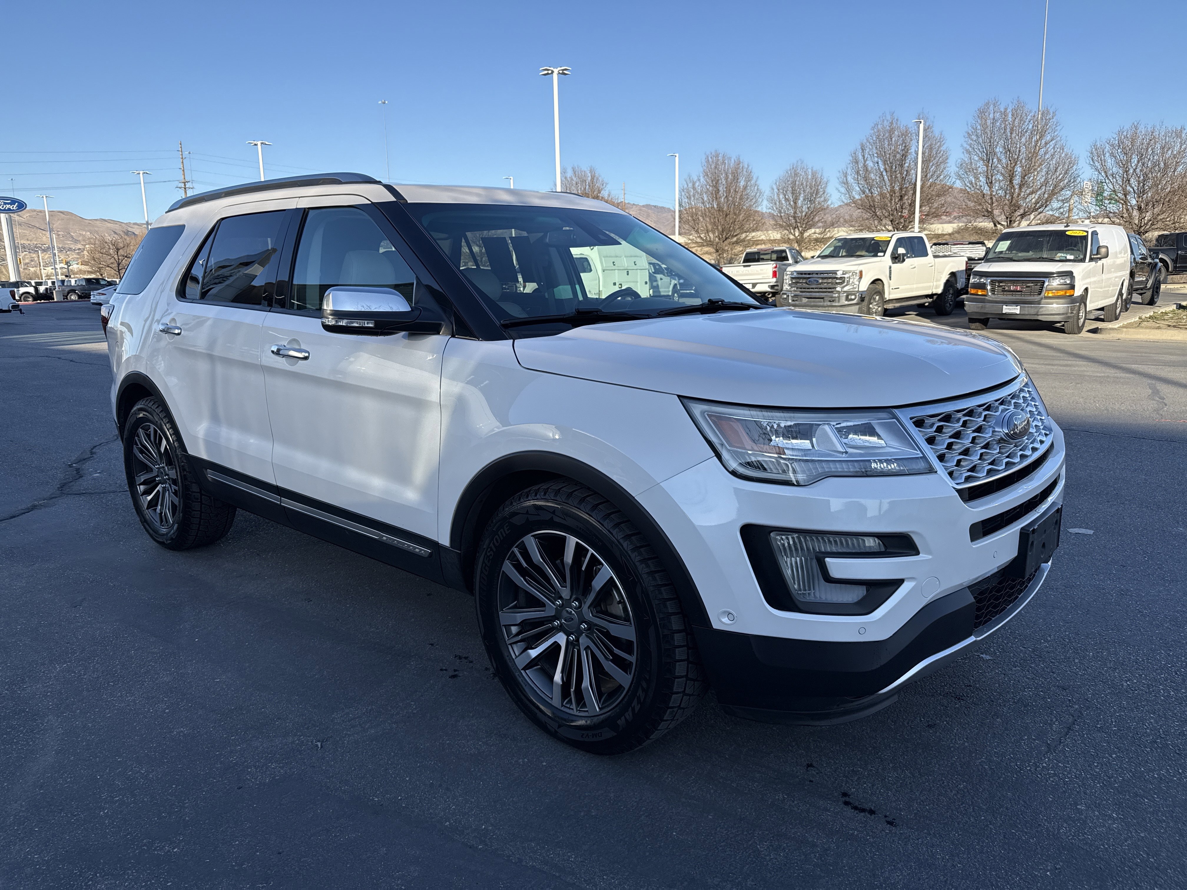 Used 2016 Ford Explorer Platinum image 7