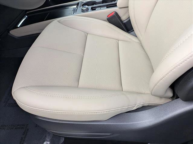 New 2025 Lincoln Corsair Grand Touring w/ Jet Appearance Package image 4