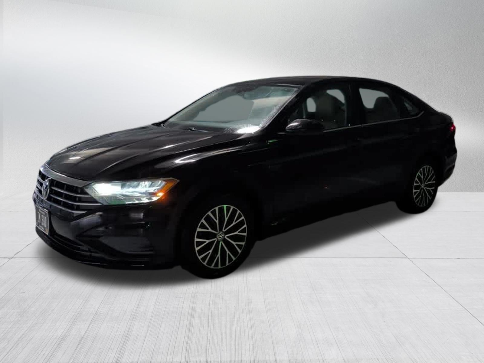 Used 2019 Volkswagen Jetta SE FWD image 3