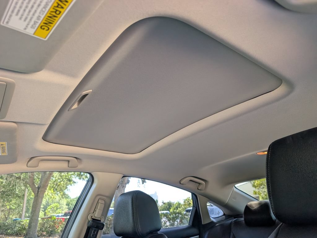Used 2017 Honda Civic Touring image 16