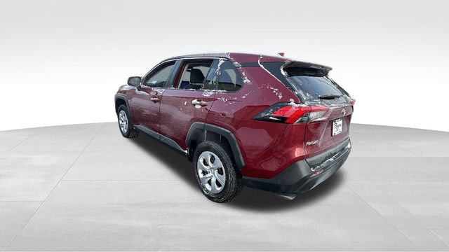 Used 2024 Toyota RAV4 LE image 5