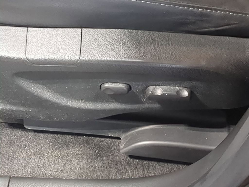 Used 2018 Buick Encore Preferred image 20