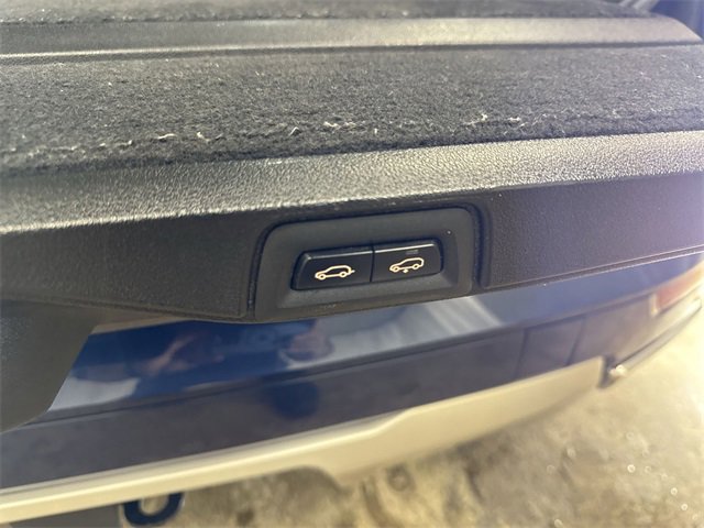 Used 2021 BMW X7 xDrive40i w/ Executive Package image 30