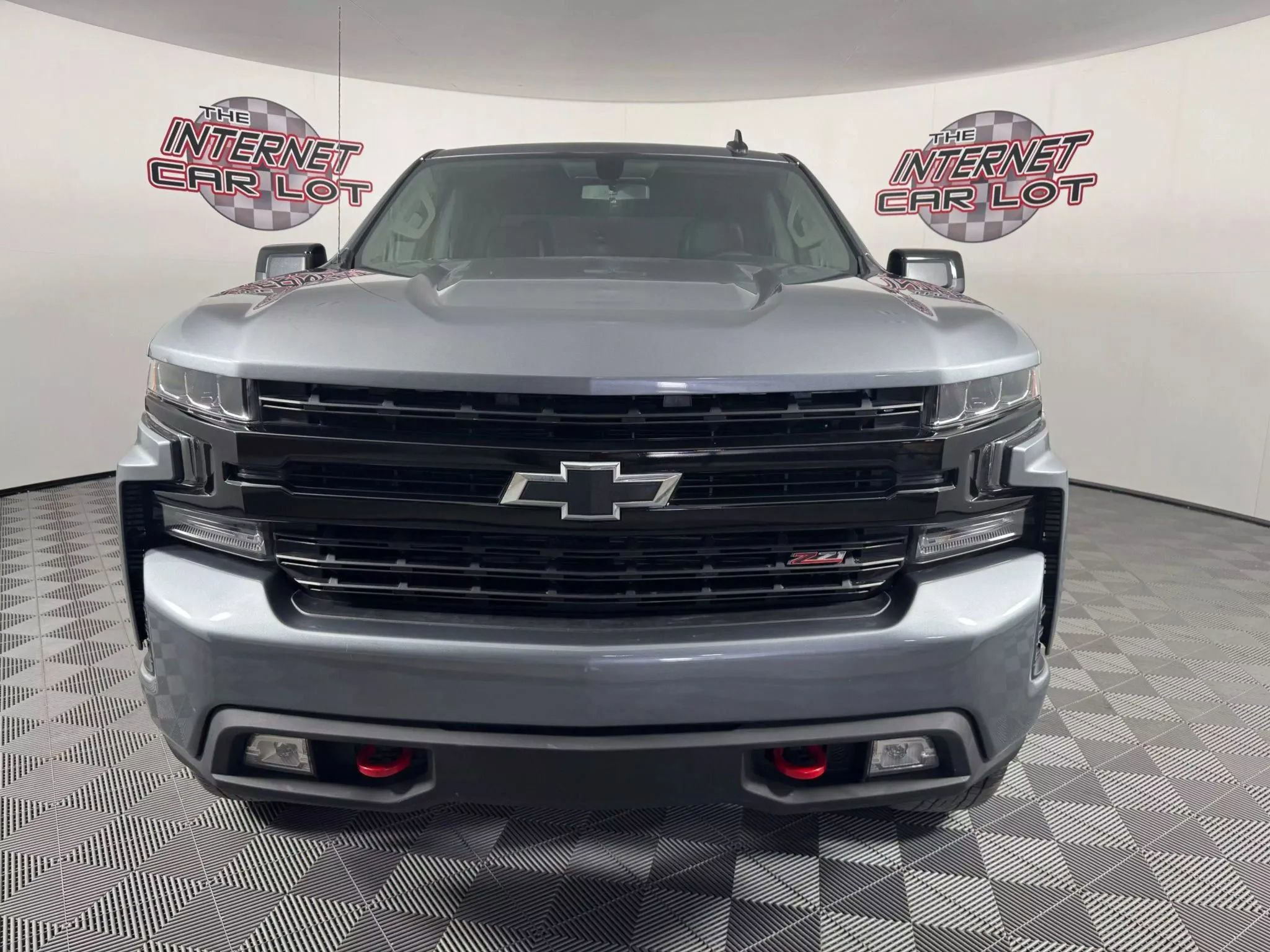 Used 2021 Chevrolet Silverado 1500 LT Trail Boss w/ Bed Protection Package AWD/4WD image 2
