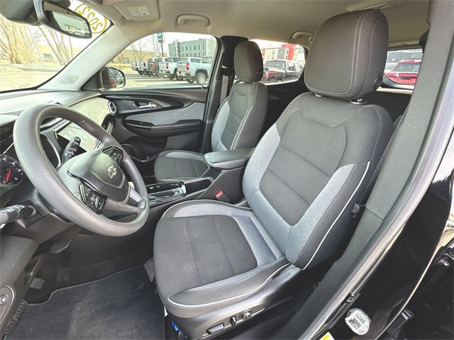 Used 2022 Chevrolet TrailBlazer LT w/ Convenience Package image 18