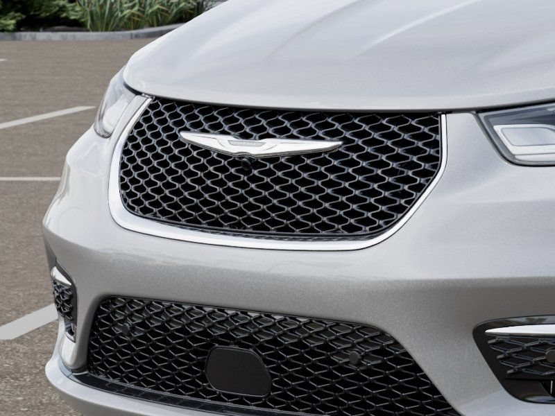 New 2026 Chrysler Pacifica Select AWD/4WD image 12