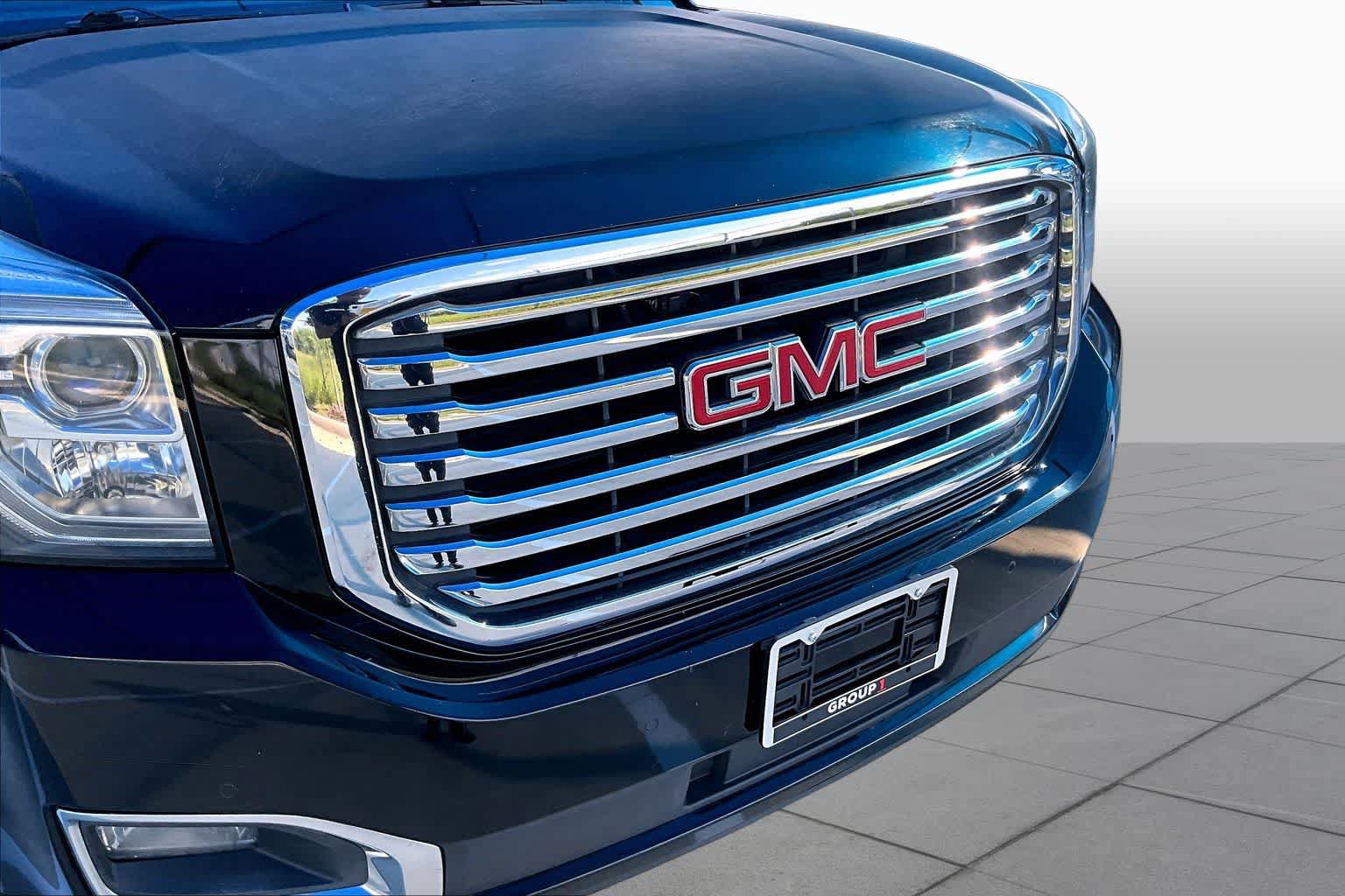 Used 2017 GMC Yukon XL SLT w/ Premium Edition RWD image 30