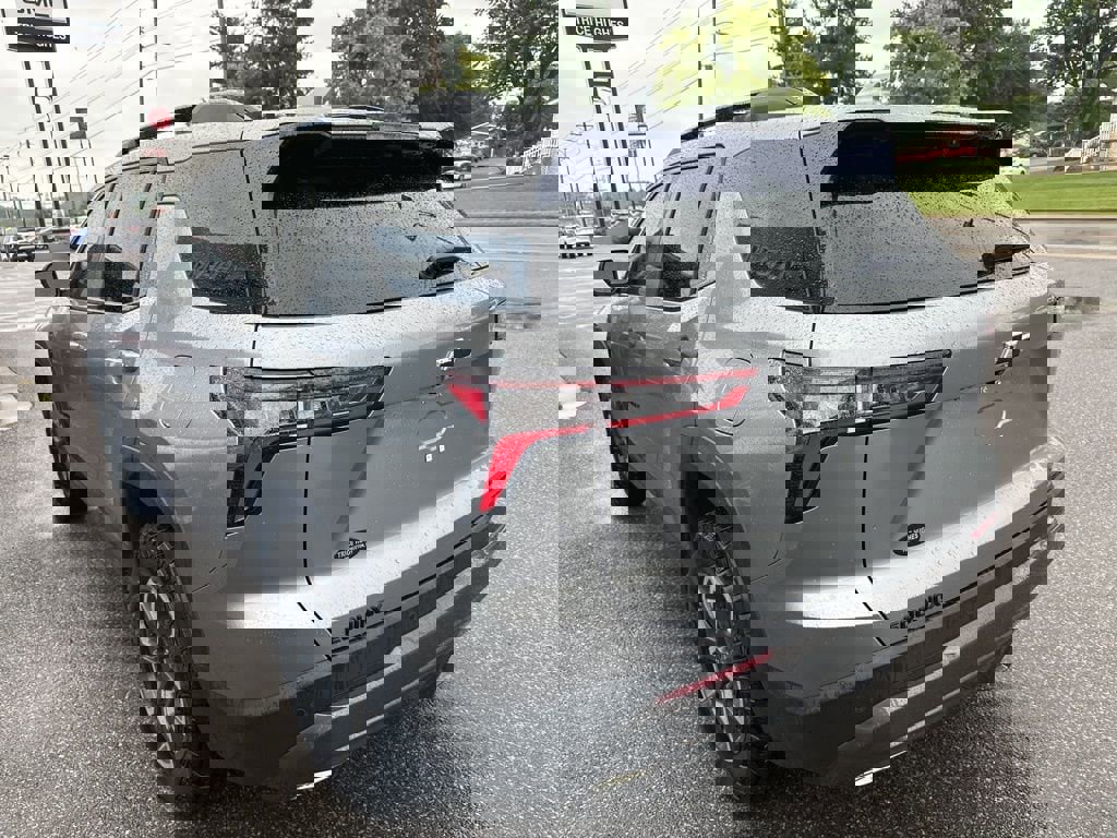 New 2025 Chevrolet Equinox ACTIV w/ Safety and Technology Package image 5