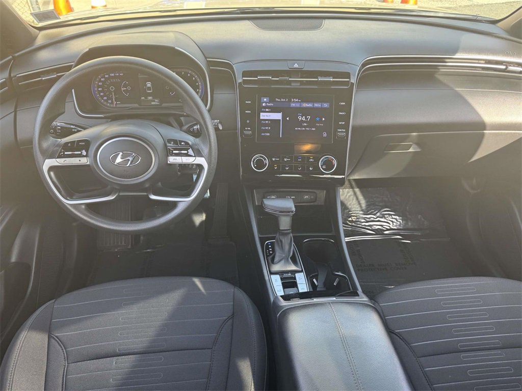 Used 2023 Hyundai Santa Cruz SE image 12