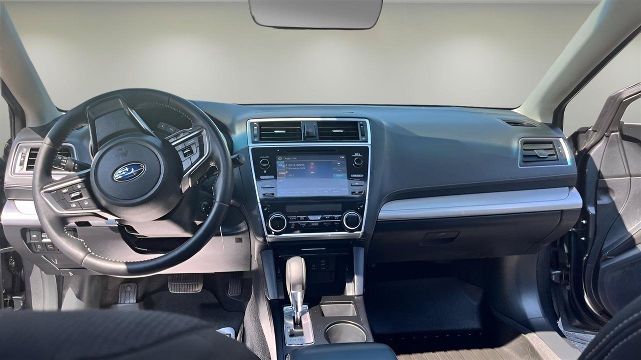 Used 2018 Subaru Legacy 2.5i Premium AWD/4WD image 17