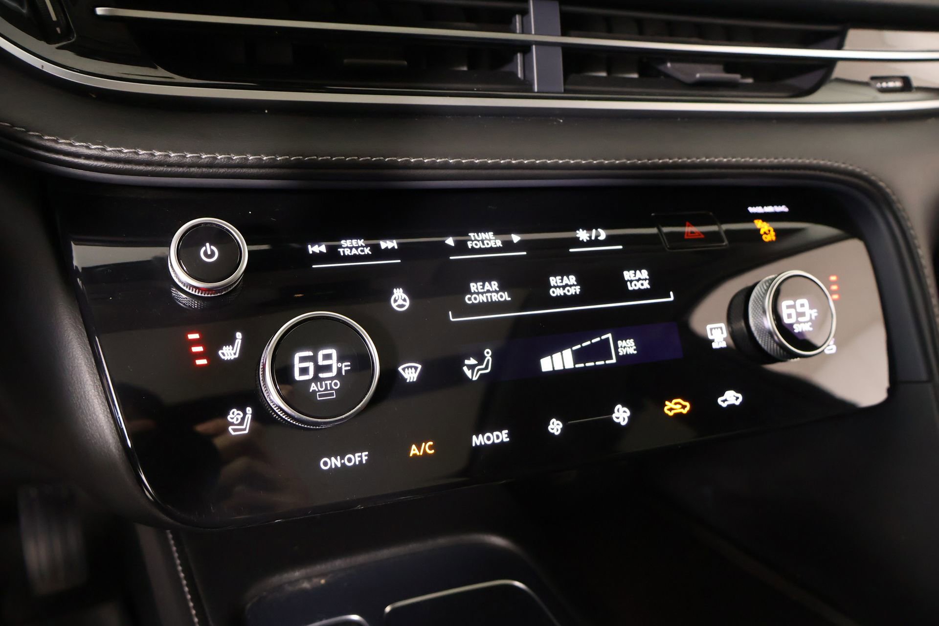 Used 2023 INFINITI QX60 Luxe image 7