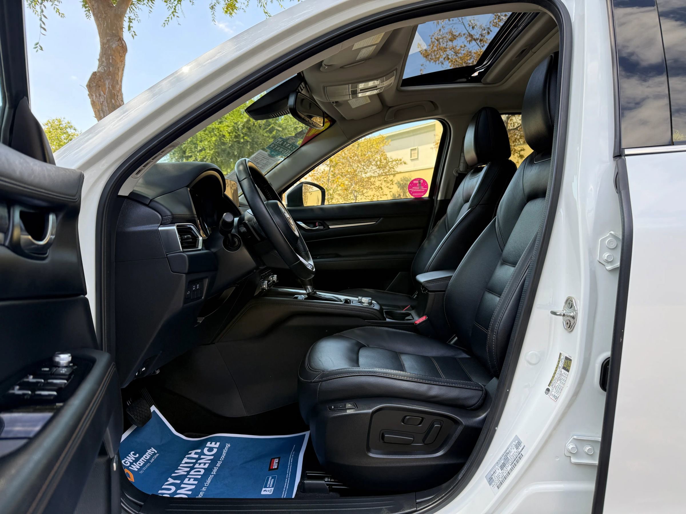 Used 2020 MAZDA CX-5 Touring FWD image 10