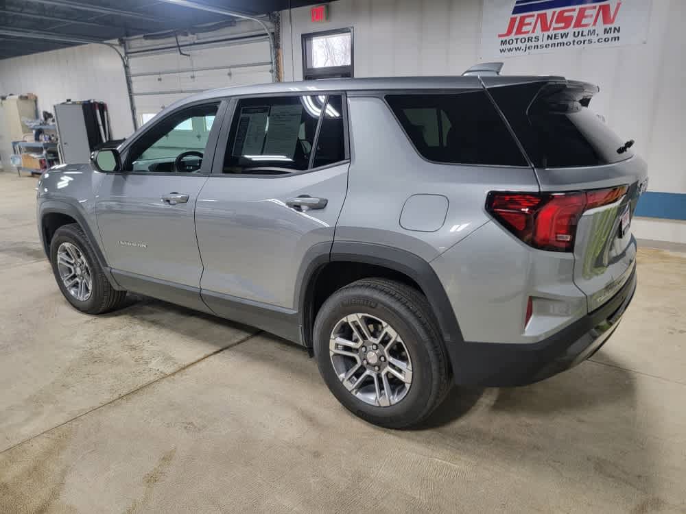 Used 2025 GMC Terrain Elevation AWD/4WD image 5