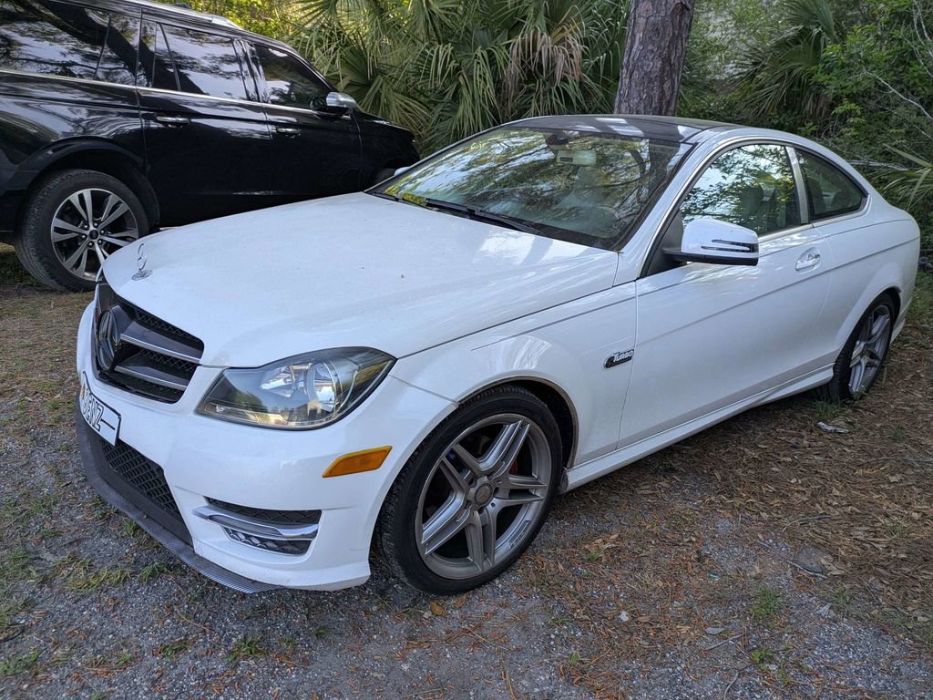 Used 2015 Mercedes-Benz C 250 Coupe image 4